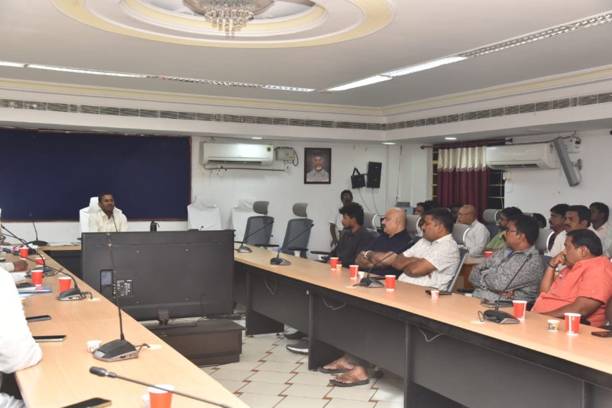 మానవ సేవే మాధవ సేవగా గుర్తించి సహాయార్థులకు అండగా నిలవాలి .. జాయింట్ కలెక్టర్ శ్రీ.ఆర్. గోపాలకృష్ణ పిలుపునిచ్చారు..
