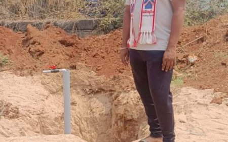 సొంత డబ్బులతో మంచినీటి కుళాయిలు వేపించిన జనసేన నాయకులు.