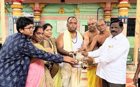 స్వామివారి కైంకర్యాలకు వెండి కొమ్ము చెంబును అందజేసిన భక్తుడు ఆలయ అభివృద్ధికి భక్తులు సహకరించాలి – ధర్మకర్తల మండలి చైర్మన్ పిలుపు